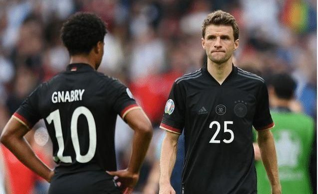 不可避免地 不可避免地