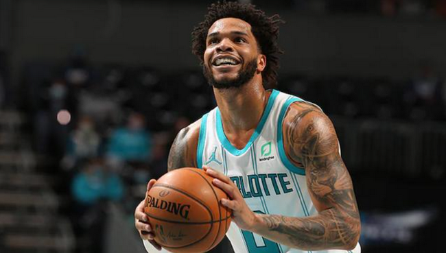 优秀都需服 优秀都需服