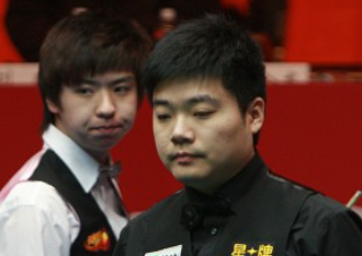 位足坛巨星 位足坛巨星